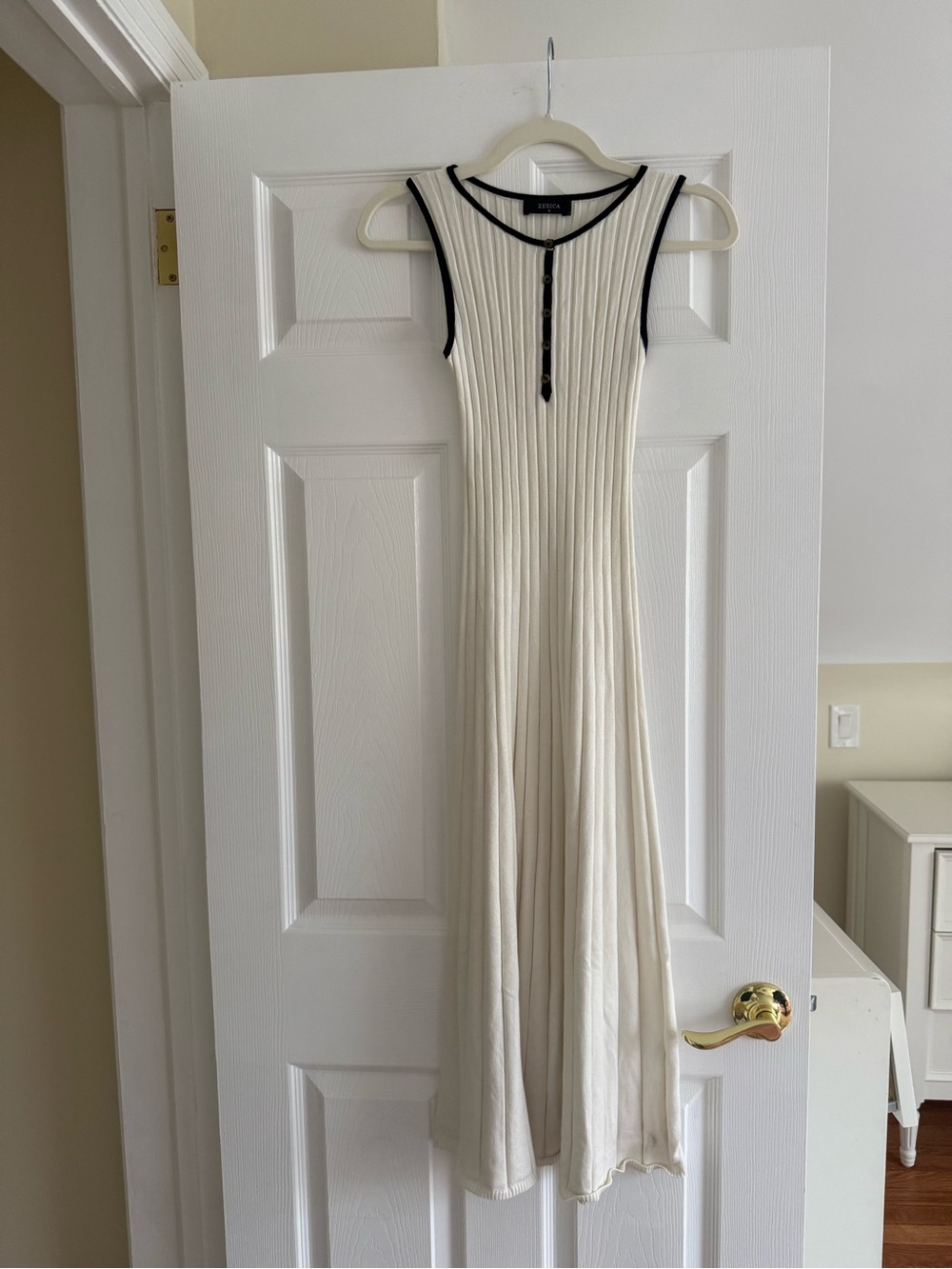 Sleeveless Cream Maxi Dress with Black Trim